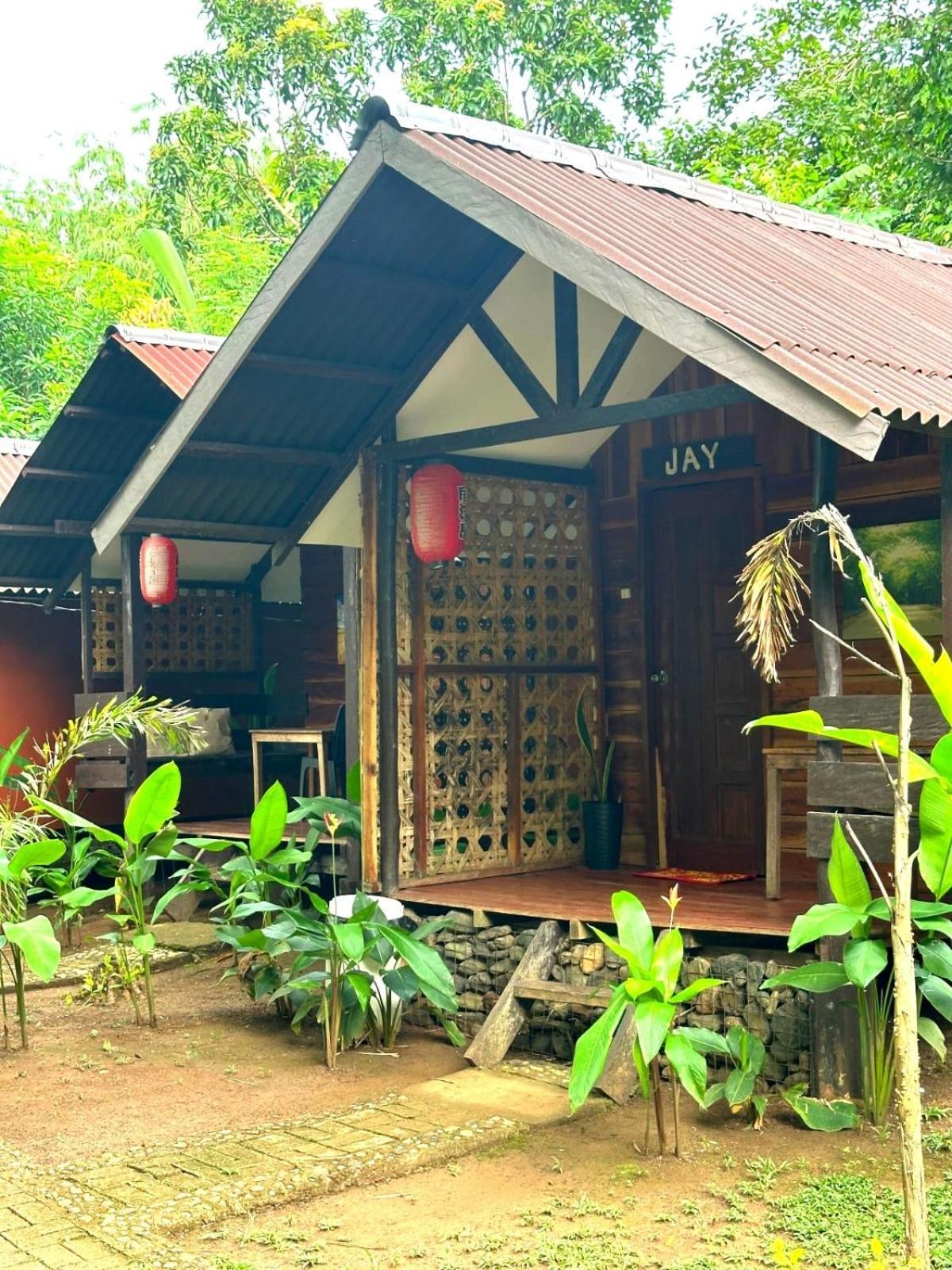 Banlaw Garden Resort Puerto Princesa Ngoại thất bức ảnh